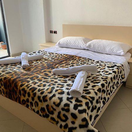 Home Sweet Home 1 - Guest House Tirana Extérieur photo